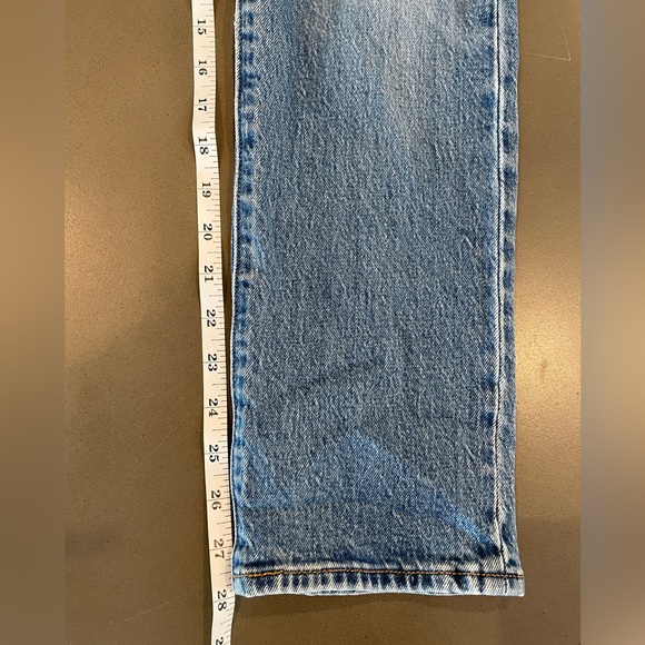 Levis Wedgie Straight Jean - Picture 4 of 7